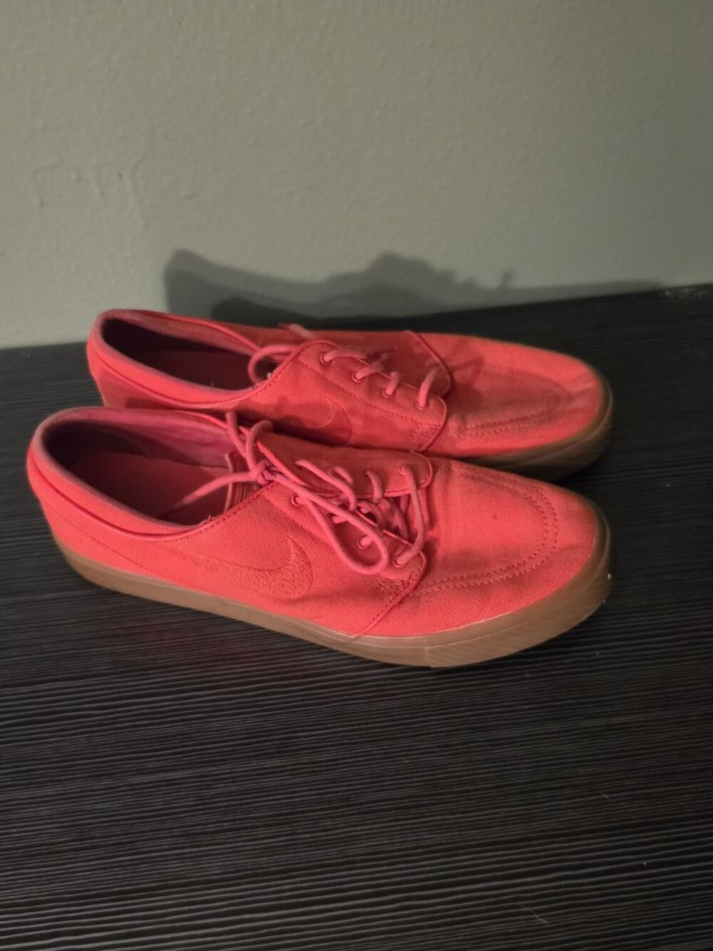 Stefan Janoski Tennis Shoes (Men’s 10.5)